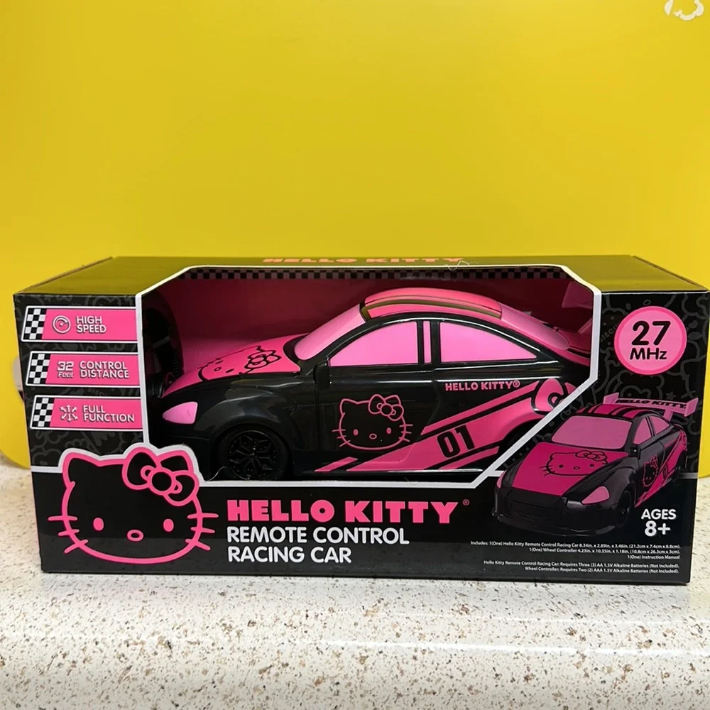 Sanrio Hello Kitty Remote Control Racing Car - Picture 3 of 7
